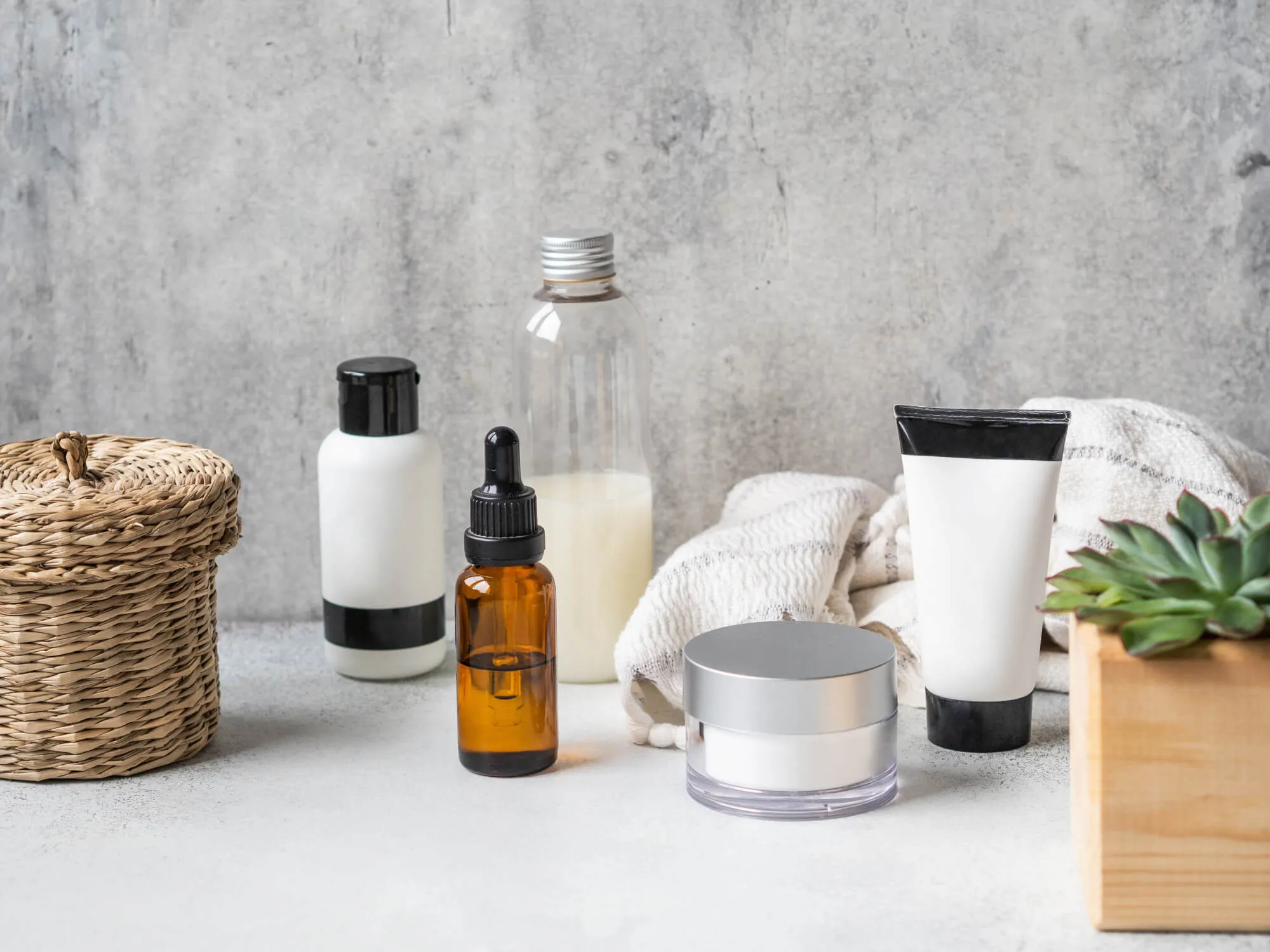Wholesaler of facial cosmetics